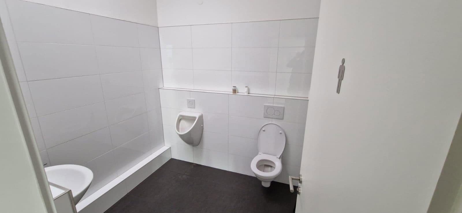 Pronájem kanceláře 300 m², Wilhelm-Maybach-Str. 31/1, Rottenburg am Neckar, Bádensko-Württembersko Pronájem kanceláře 300 m², Wilhelm-Maybach-Str. 31/1, Rottenburg am Neckar, Bádensko-Württembersko