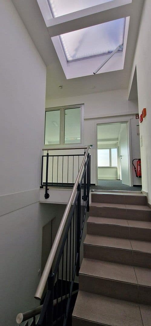 Pronájem kanceláře 300 m², Wilhelm-Maybach-Str. 31/1, Rottenburg am Neckar, Bádensko-Württembersko Pronájem kanceláře 300 m², Wilhelm-Maybach-Str. 31/1, Rottenburg am Neckar, Bádensko-Württembersko