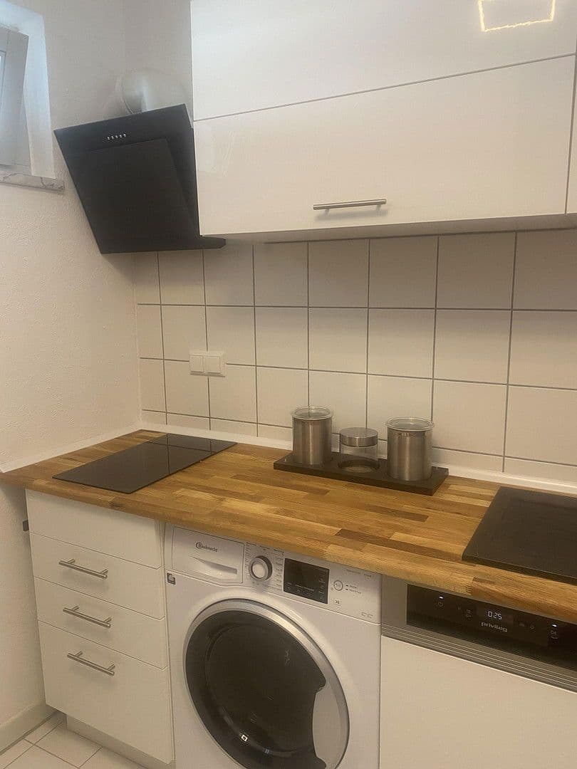 Pronájem bytu 2+kk 54 m², Pfarrer-Perabo-Platz 6, Frankfurt, Hessen Pronájem bytu 2+kk 54 m², Pfarrer-Perabo-Platz 6, Frankfurt, Hessen