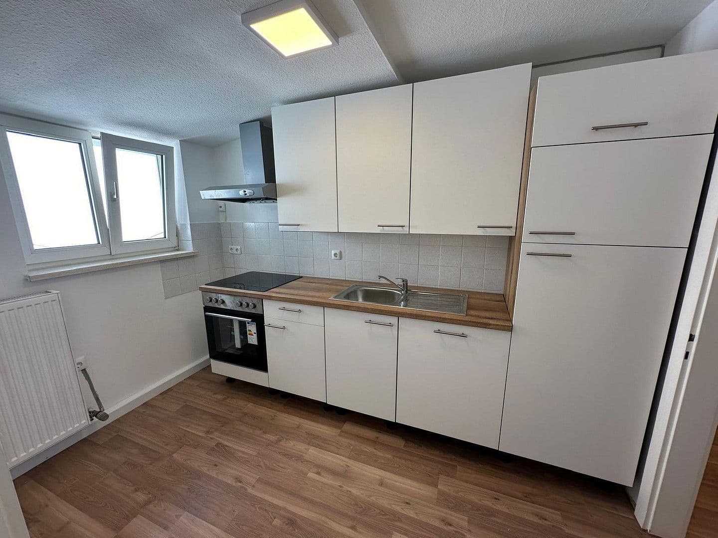 Pronájem bytu 3+1 78 m², Regensburger Str. 66a, Amberg, Bavorsko Pronájem bytu 3+1 78 m², Regensburger Str. 66a, Amberg, Bavorsko