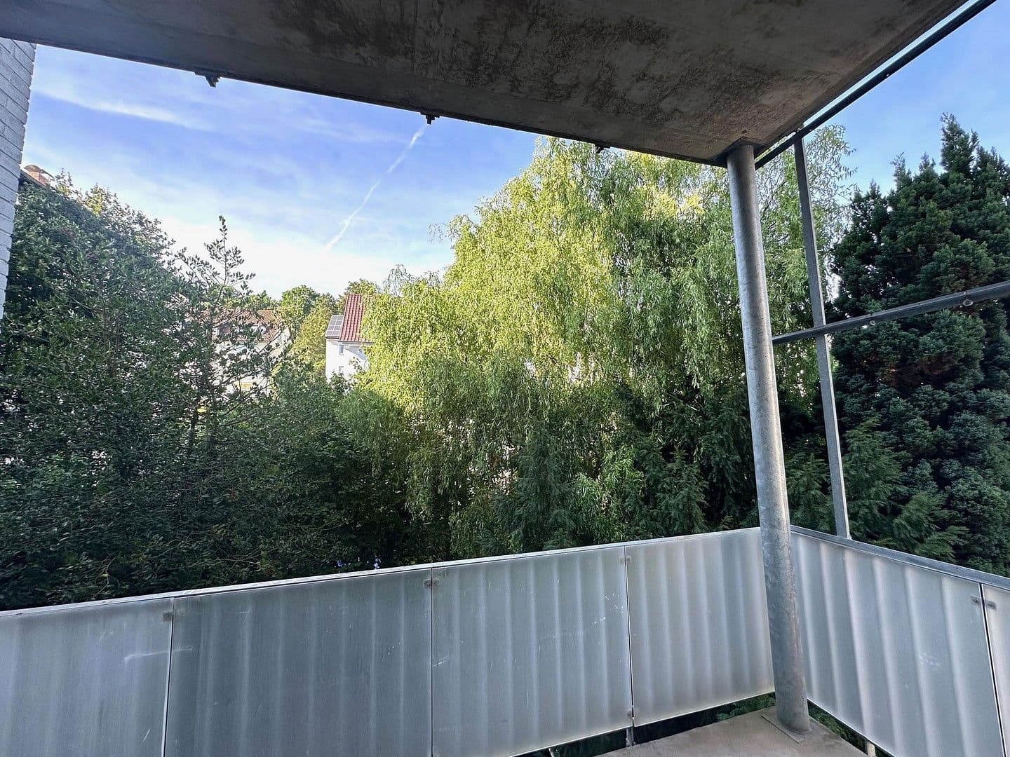 Pronájem bytu 3+1 73 m², Stuttgart, Bádensko-Württembersko Pronájem bytu 3+1 73 m², Stuttgart, Bádensko-Württembersko