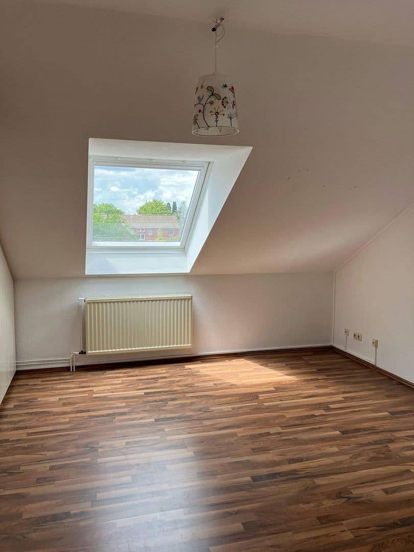 Pronájem bytu 5+1 134 m², Soltau, Dolní Sasko Pronájem bytu 5+1 134 m², Soltau, Dolní Sasko