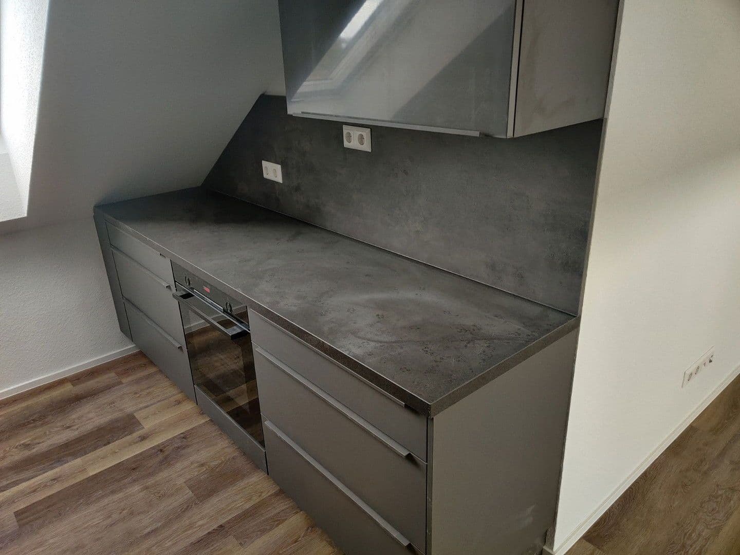 Pronájem bytu 3+1 72 m², Rieslingstraße 10, Abstatt, Bádensko-Württembersko Pronájem bytu 3+1 72 m², Rieslingstraße 10, Abstatt, Bádensko-Württembersko