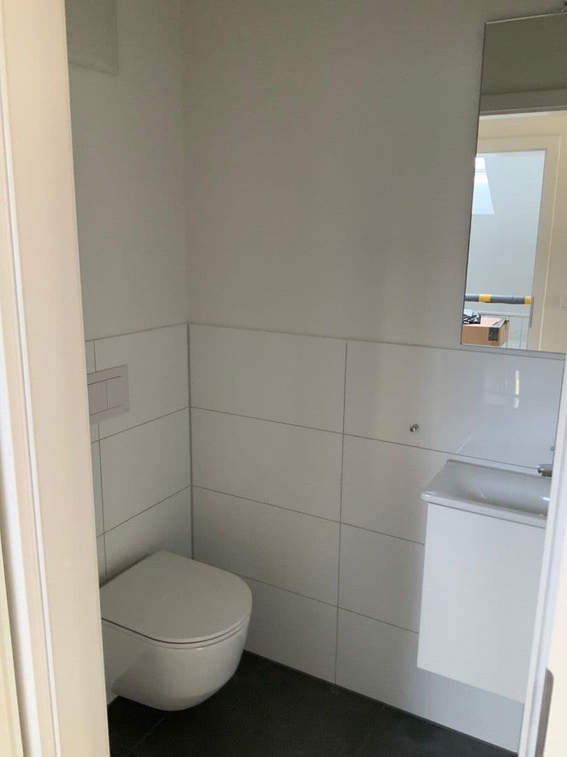 Pronájem bytu 3+1 72 m², Rieslingstraße 10, Abstatt, Bádensko-Württembersko Pronájem bytu 3+1 72 m², Rieslingstraße 10, Abstatt, Bádensko-Württembersko