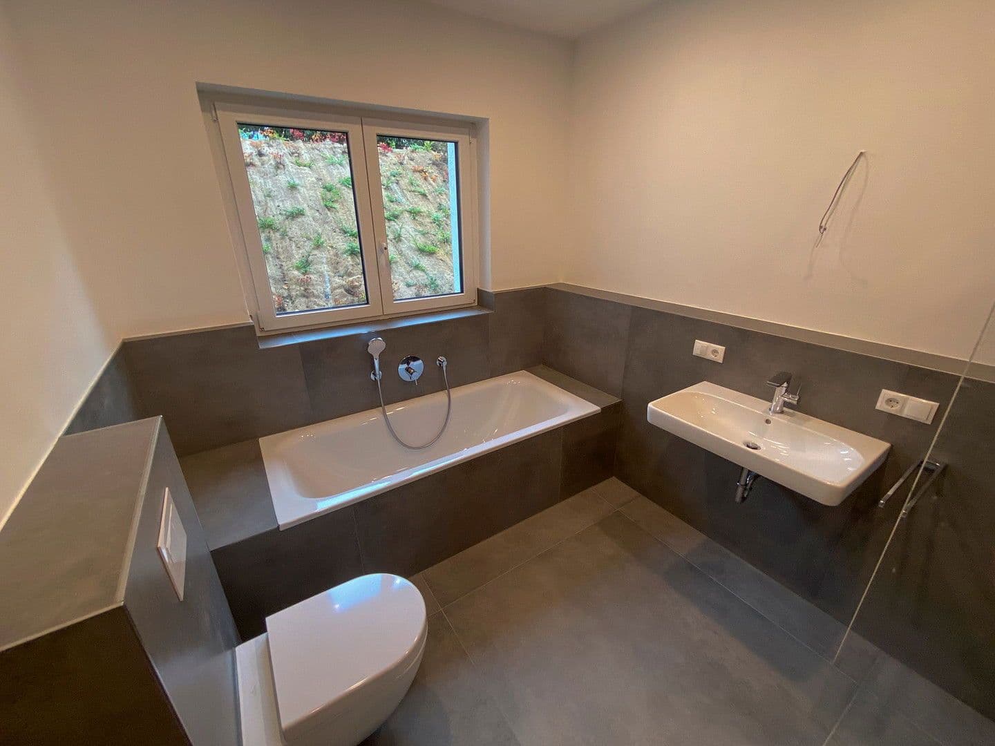 Pronájem bytu 4+kk 175 m², Koblenz, Porýní-Falc Pronájem bytu 4+kk 175 m², Koblenz, Porýní-Falc