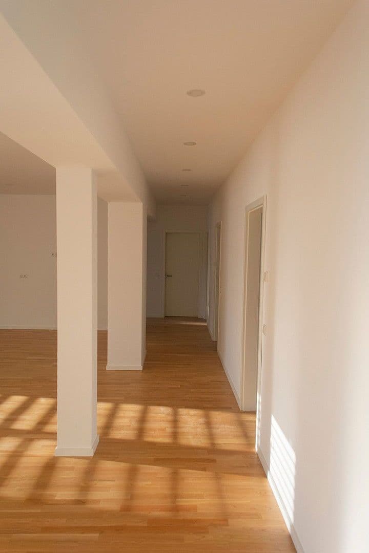 Pronájem bytu 4+kk 175 m², Koblenz, Porýní-Falc Pronájem bytu 4+kk 175 m², Koblenz, Porýní-Falc