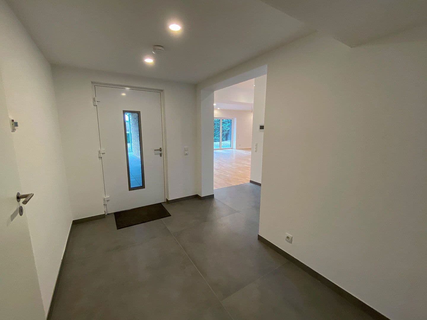 Pronájem bytu 4+kk 175 m², Koblenz, Porýní-Falc Pronájem bytu 4+kk 175 m², Koblenz, Porýní-Falc