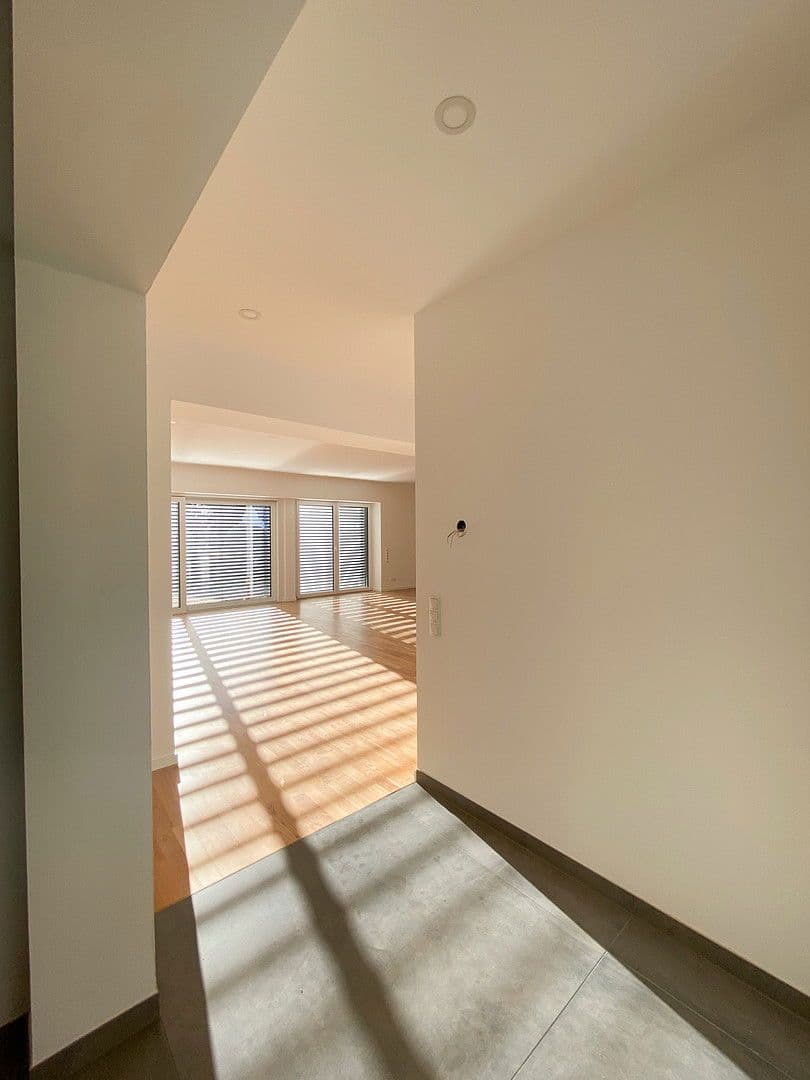 Pronájem bytu 4+kk 175 m², Koblenz, Porýní-Falc Pronájem bytu 4+kk 175 m², Koblenz, Porýní-Falc