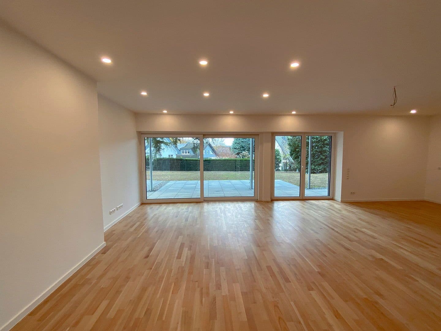 Pronájem bytu 4+kk 175 m², Koblenz, Porýní-Falc Pronájem bytu 4+kk 175 m², Koblenz, Porýní-Falc