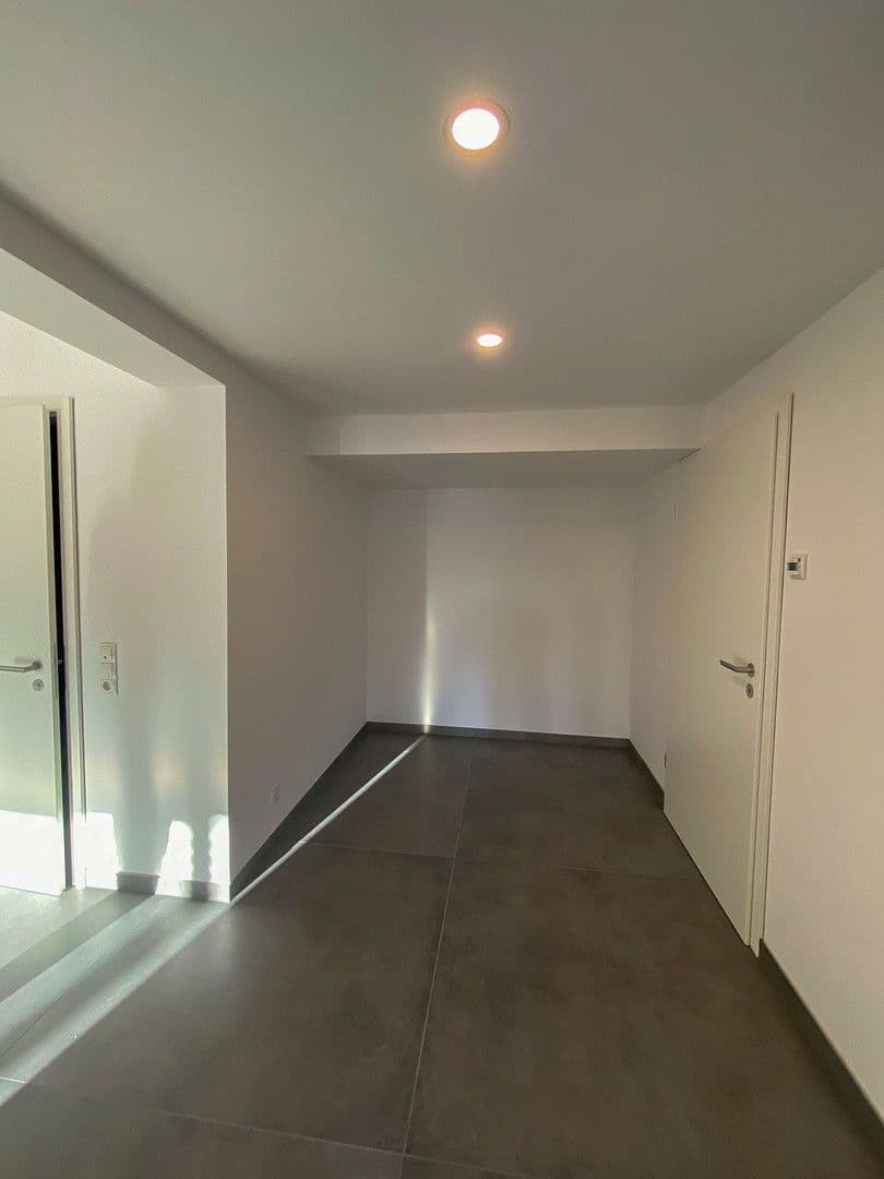 Pronájem bytu 4+kk 175 m², Koblenz, Porýní-Falc Pronájem bytu 4+kk 175 m², Koblenz, Porýní-Falc