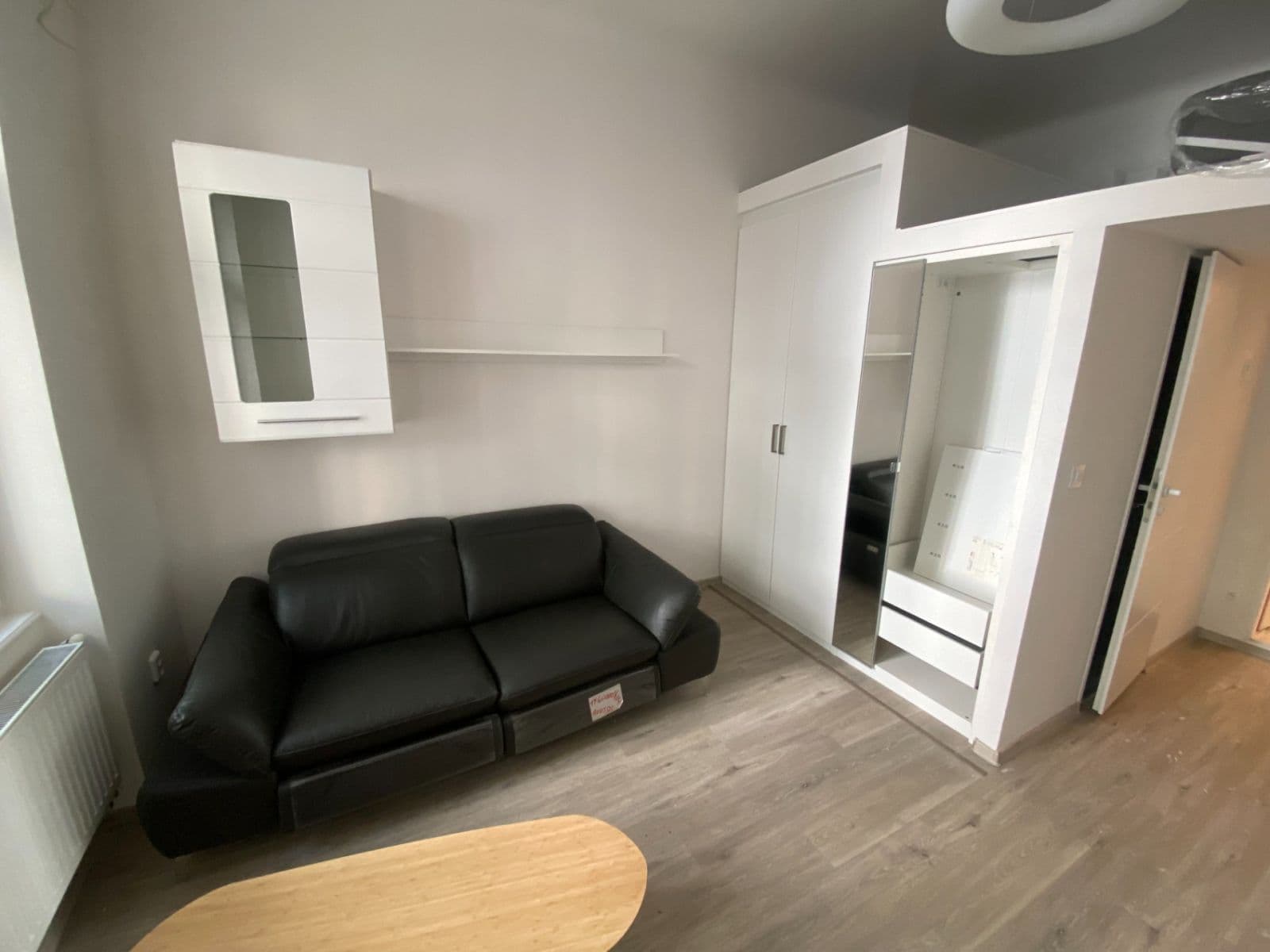 Pronájem bytu 1+kk 18 m², Jagellonská, Praha, Praha Pronájem bytu 1+kk 18 m², Jagellonská, Praha, Praha