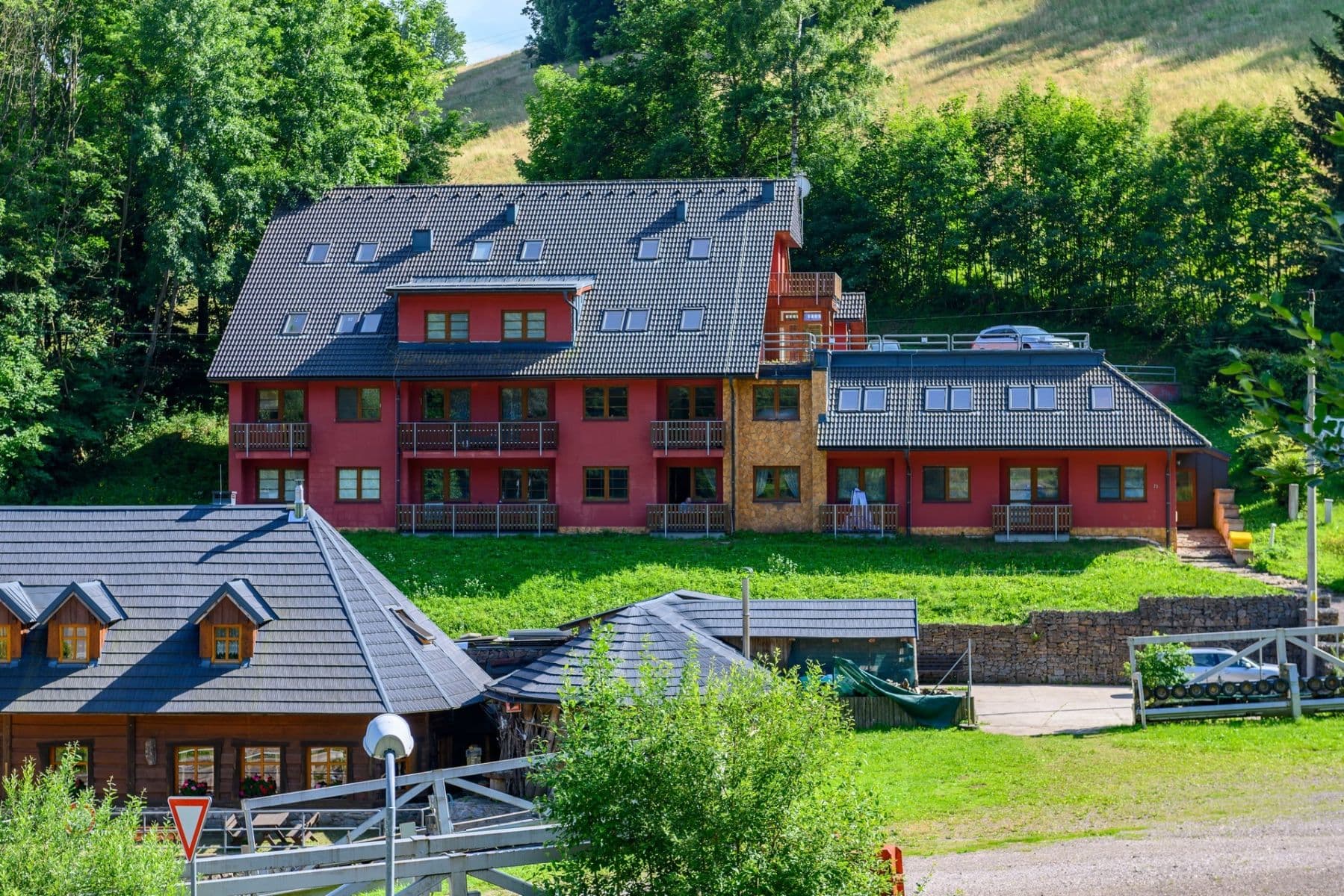 Prodej bytu 1+kk 49 m², Žacléř, Královéhradecký kraj Prodej bytu 1+kk 49 m², Žacléř, Královéhradecký kraj