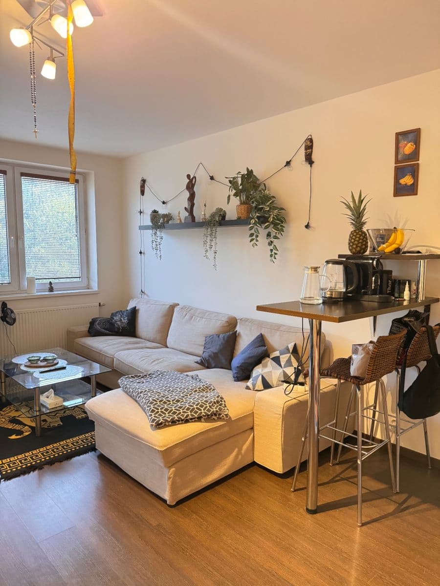 Pronájem bytu 2+kk 60 m², Kovanecká, Praha, Praha Pronájem bytu 2+kk 60 m², Kovanecká, Praha, Praha