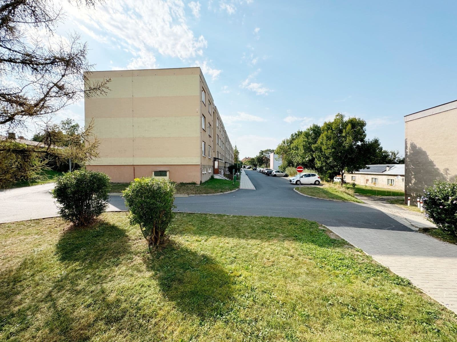 Pronájem bytu 3+kk 83 m², Pippichova, Zlonice, Středočeský kraj Pronájem bytu 3+kk 83 m², Pippichova, Zlonice, Středočeský kraj