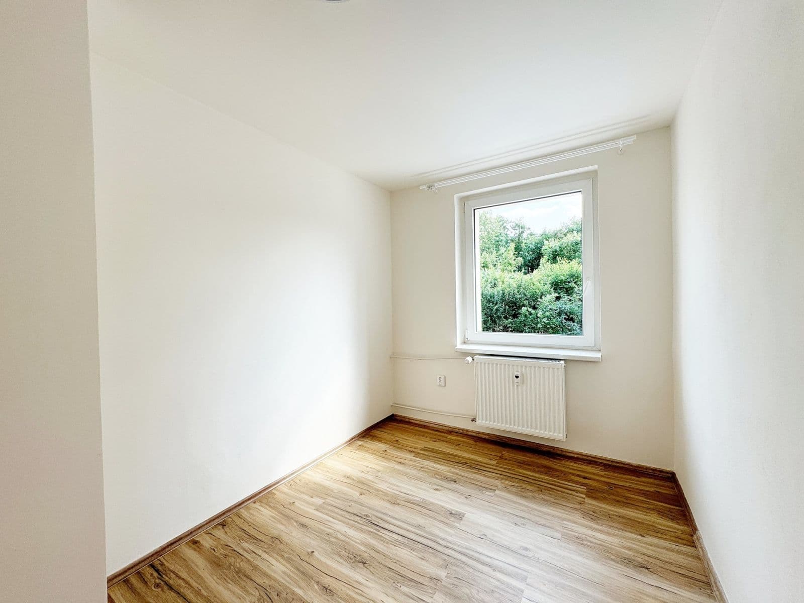 Pronájem bytu 3+kk 83 m², Pippichova, Zlonice, Středočeský kraj Pronájem bytu 3+kk 83 m², Pippichova, Zlonice, Středočeský kraj
