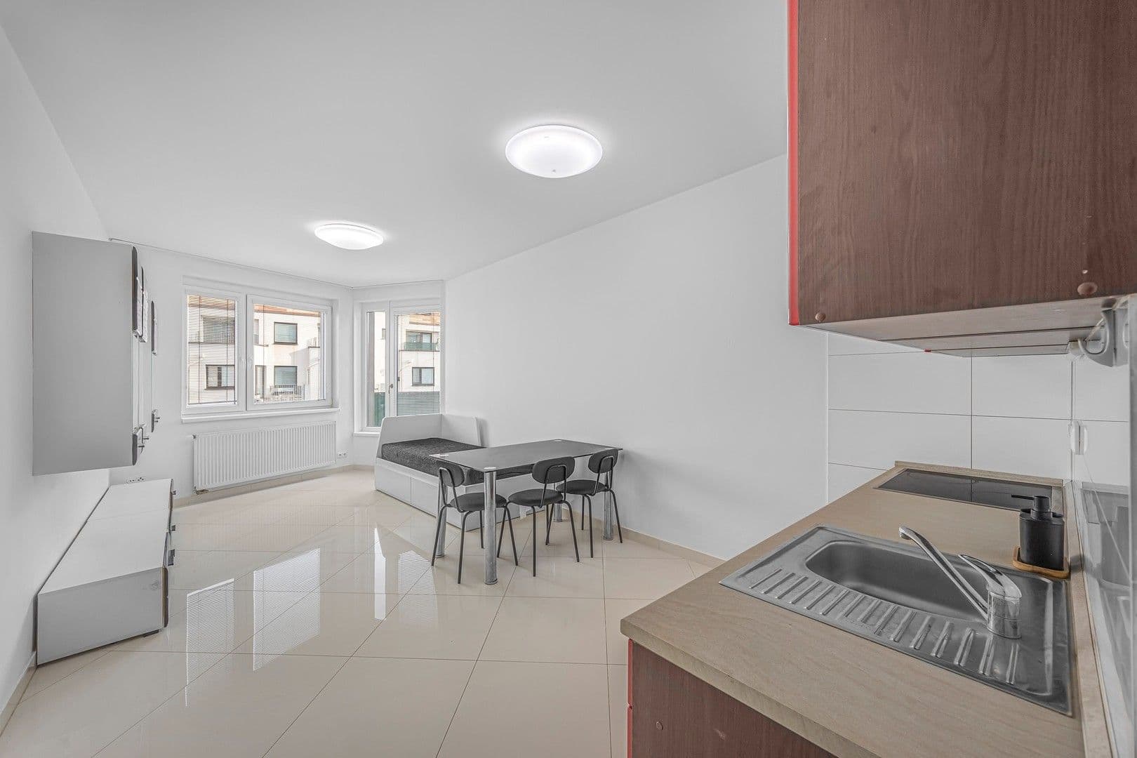 Pronájem bytu 1+kk 32 m², Zakšínská, Praha, Praha Pronájem bytu 1+kk 32 m², Zakšínská, Praha, Praha