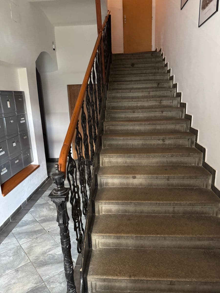 Pronájem bytu 1+kk 40 m², Hlubočepská, Praha, Praha Pronájem bytu 1+kk 40 m², Hlubočepská, Praha, Praha