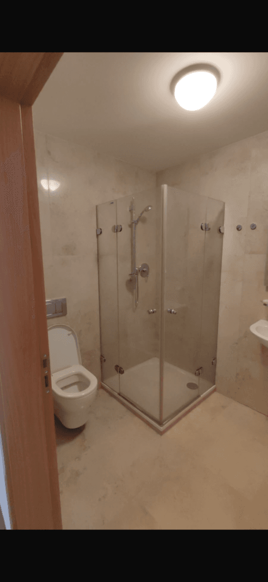 Prodej bytu 3+1 102 m², Za Valem, Praha, Praha Prodej bytu 3+1 102 m², Za Valem, Praha, Praha