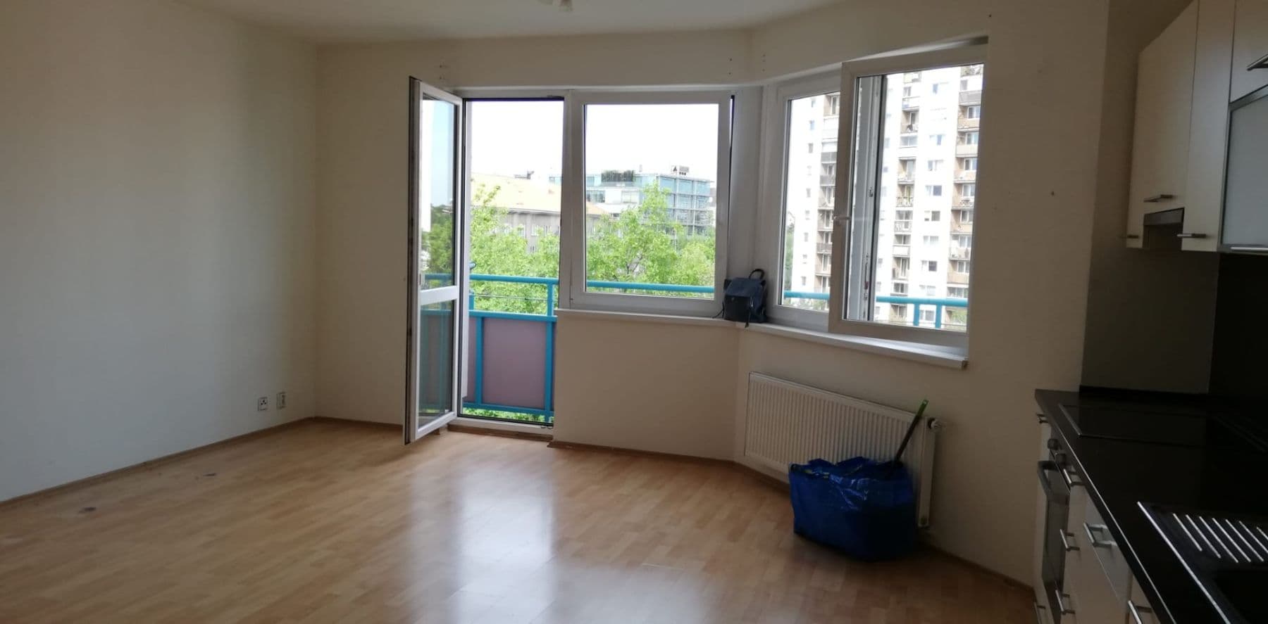 Pronájem bytu 1+kk 38 m², Gutova, Praha, Praha Pronájem bytu 1+kk 38 m², Gutova, Praha, Praha
