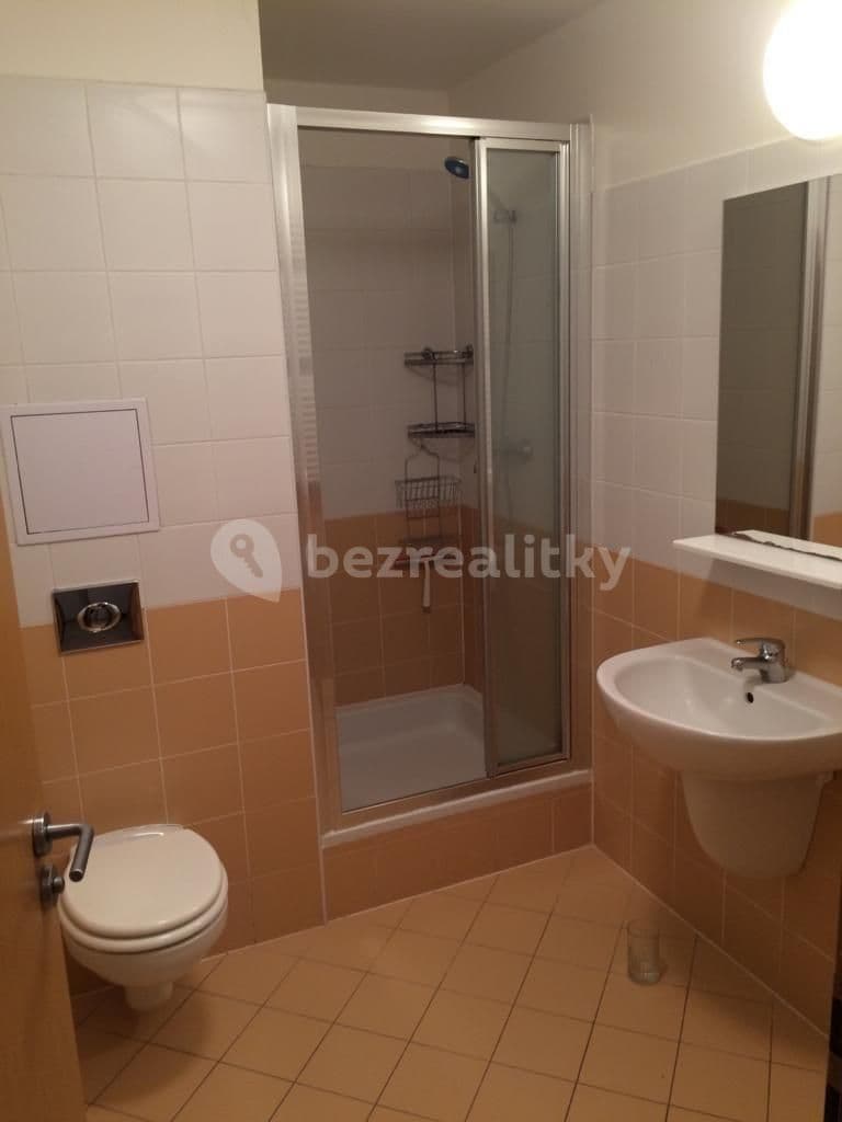 Pronájem bytu 1+kk 38 m², Gutova, Praha, Praha Pronájem bytu 1+kk 38 m², Gutova, Praha, Praha