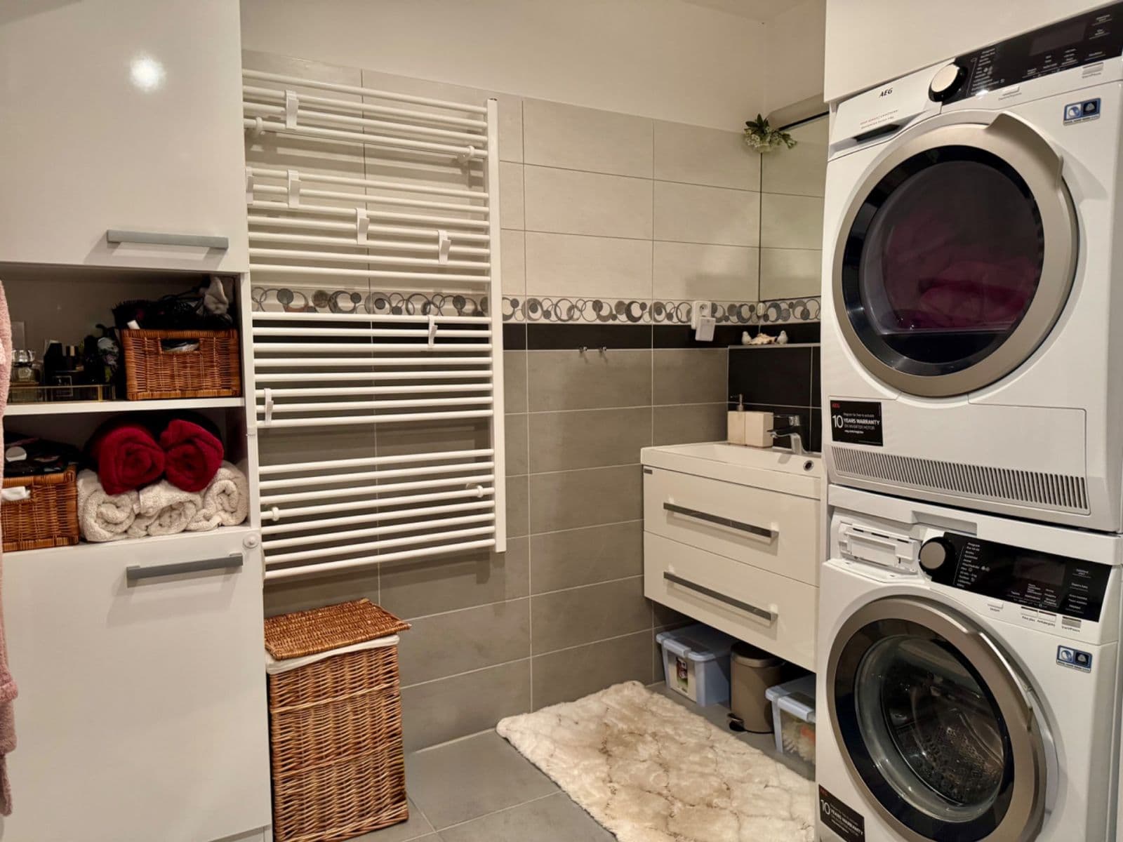 Pronájem bytu 3+kk 55 m², Litoměřická, Praha, Praha Pronájem bytu 3+kk 55 m², Litoměřická, Praha, Praha