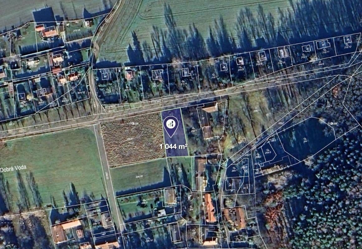 Prodej pozemku 1.044 m², Březnice, Středočeský kraj Prodej pozemku 1.044 m², Březnice, Středočeský kraj