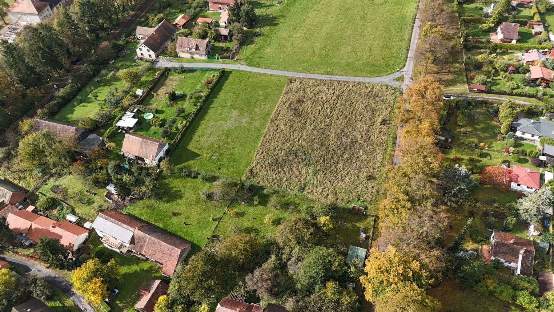 Prodej pozemku 2.692 m², Březnice, Středočeský kraj Prodej pozemku 2.692 m², Březnice, Středočeský kraj