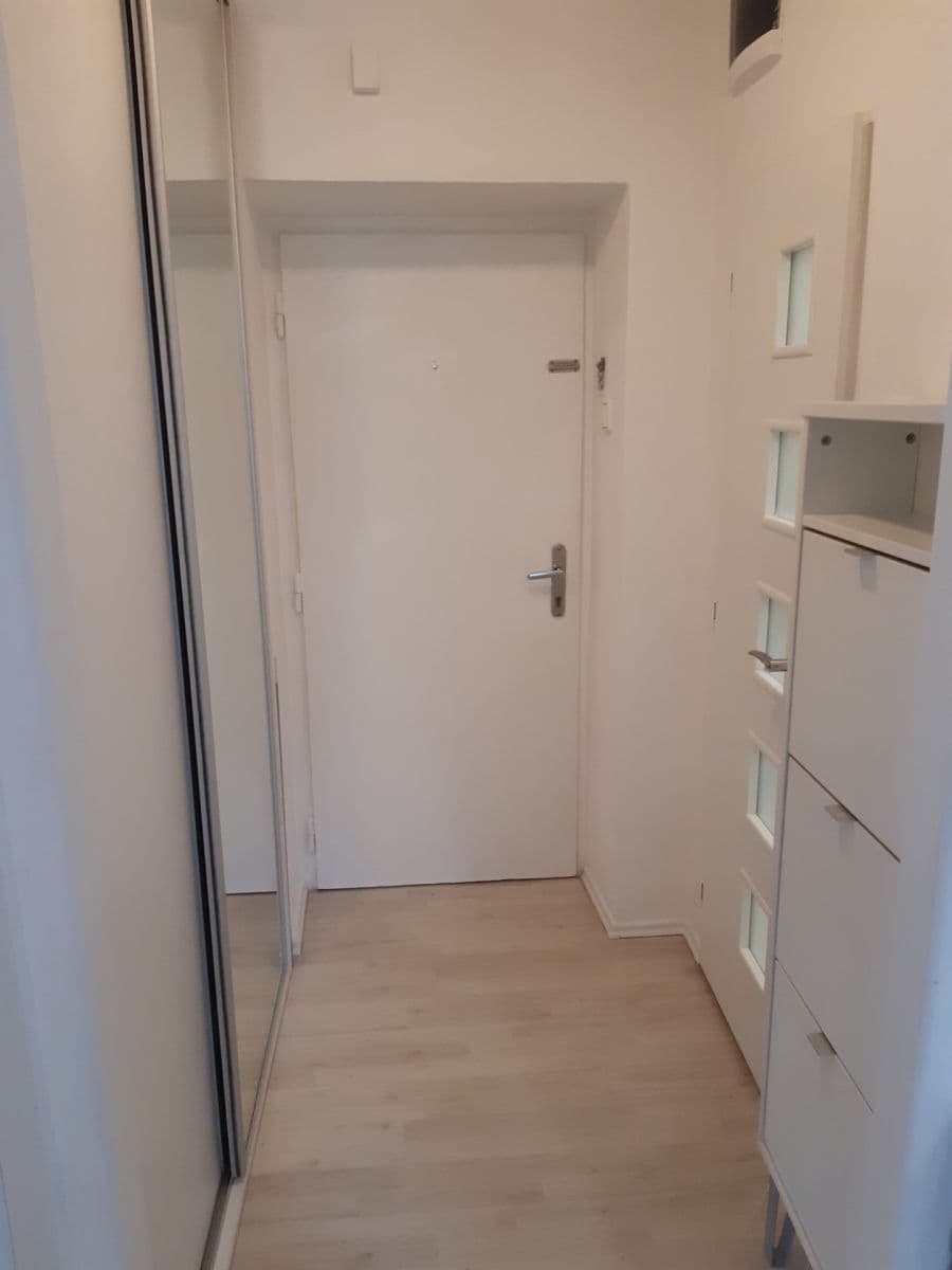 Pronájem bytu 1+1 35 m², Sokolovská, Kladno, Středočeský kraj Pronájem bytu 1+1 35 m², Sokolovská, Kladno, Středočeský kraj