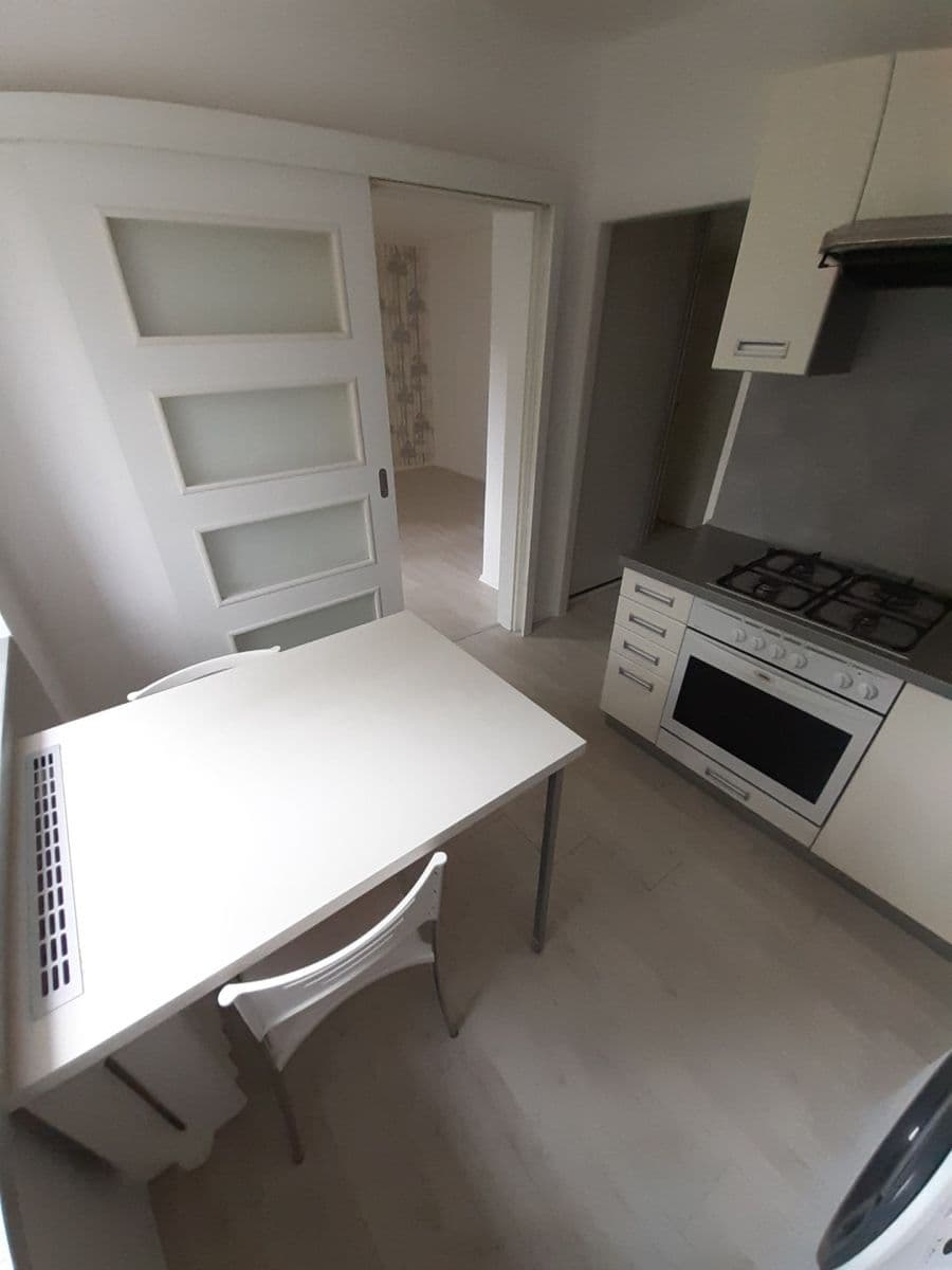 Pronájem bytu 1+1 35 m², Sokolovská, Kladno, Středočeský kraj Pronájem bytu 1+1 35 m², Sokolovská, Kladno, Středočeský kraj