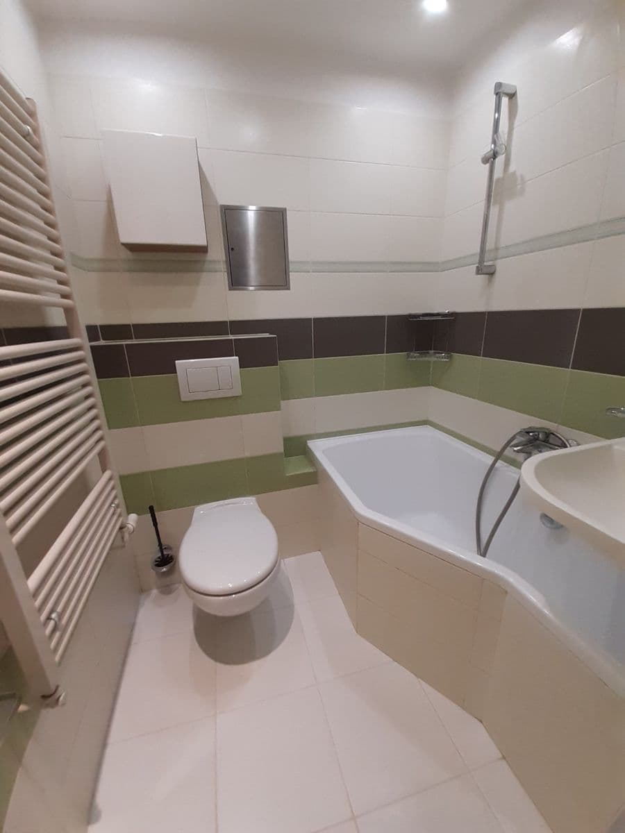 Pronájem bytu 1+1 35 m², Sokolovská, Kladno, Středočeský kraj Pronájem bytu 1+1 35 m², Sokolovská, Kladno, Středočeský kraj