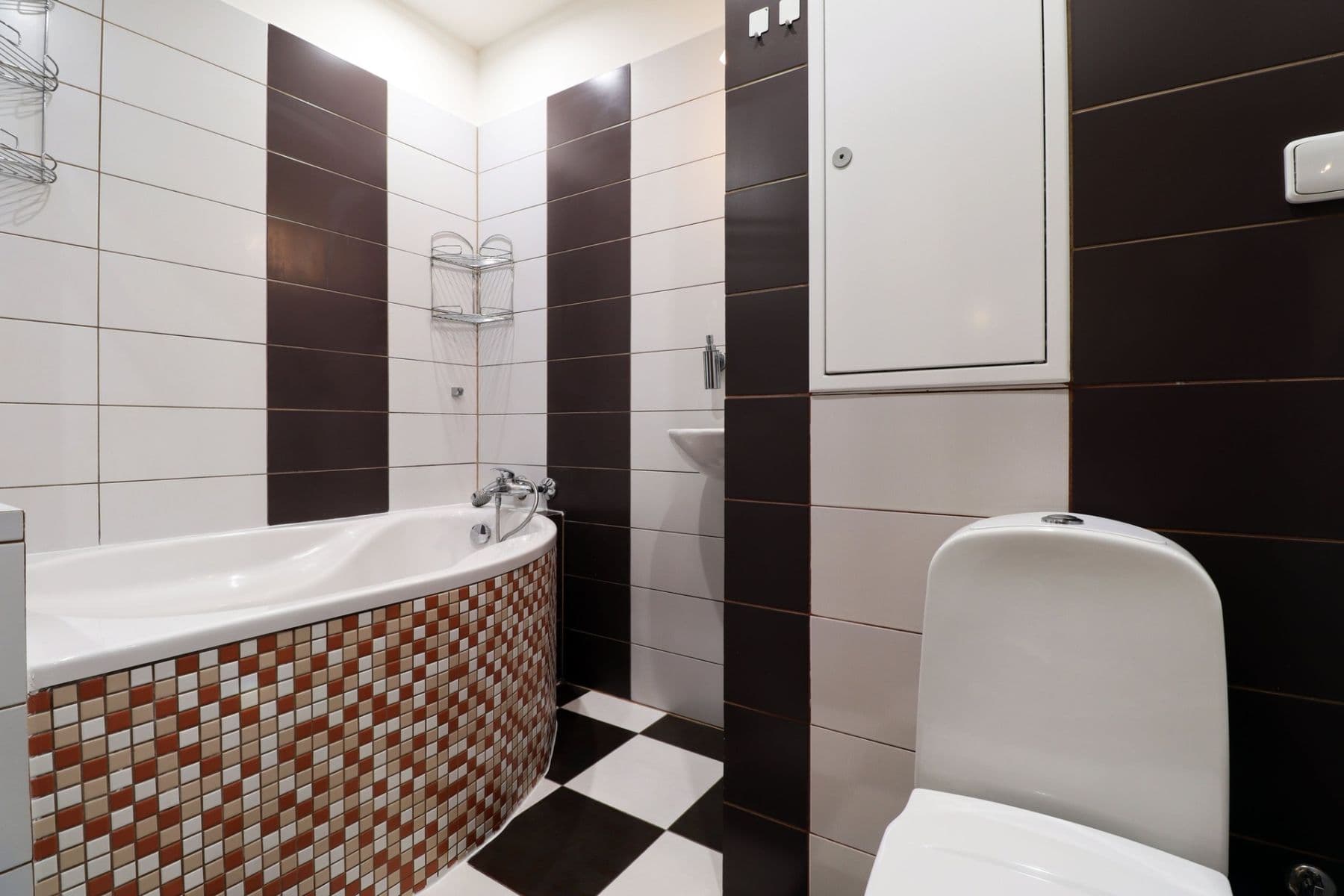 Pronájem bytu 2+1 54 m², Maďarská, Kladno, Středočeský kraj Pronájem bytu 2+1 54 m², Maďarská, Kladno, Středočeský kraj