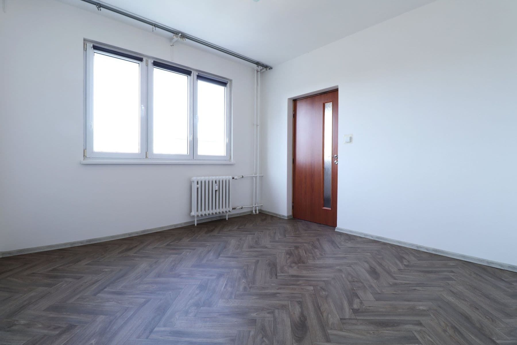 Pronájem bytu 2+1 54 m², Maďarská, Kladno, Středočeský kraj Pronájem bytu 2+1 54 m², Maďarská, Kladno, Středočeský kraj