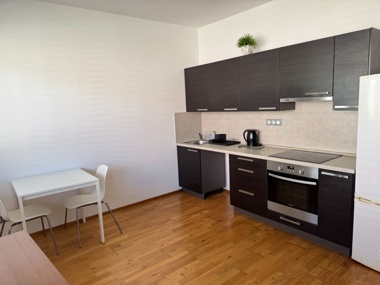 Pronájem bytu 1+kk 37 m², Palackého třída, Brno, Jihomoravský kraj Pronájem bytu 1+kk 37 m², Palackého třída, Brno, Jihomoravský kraj