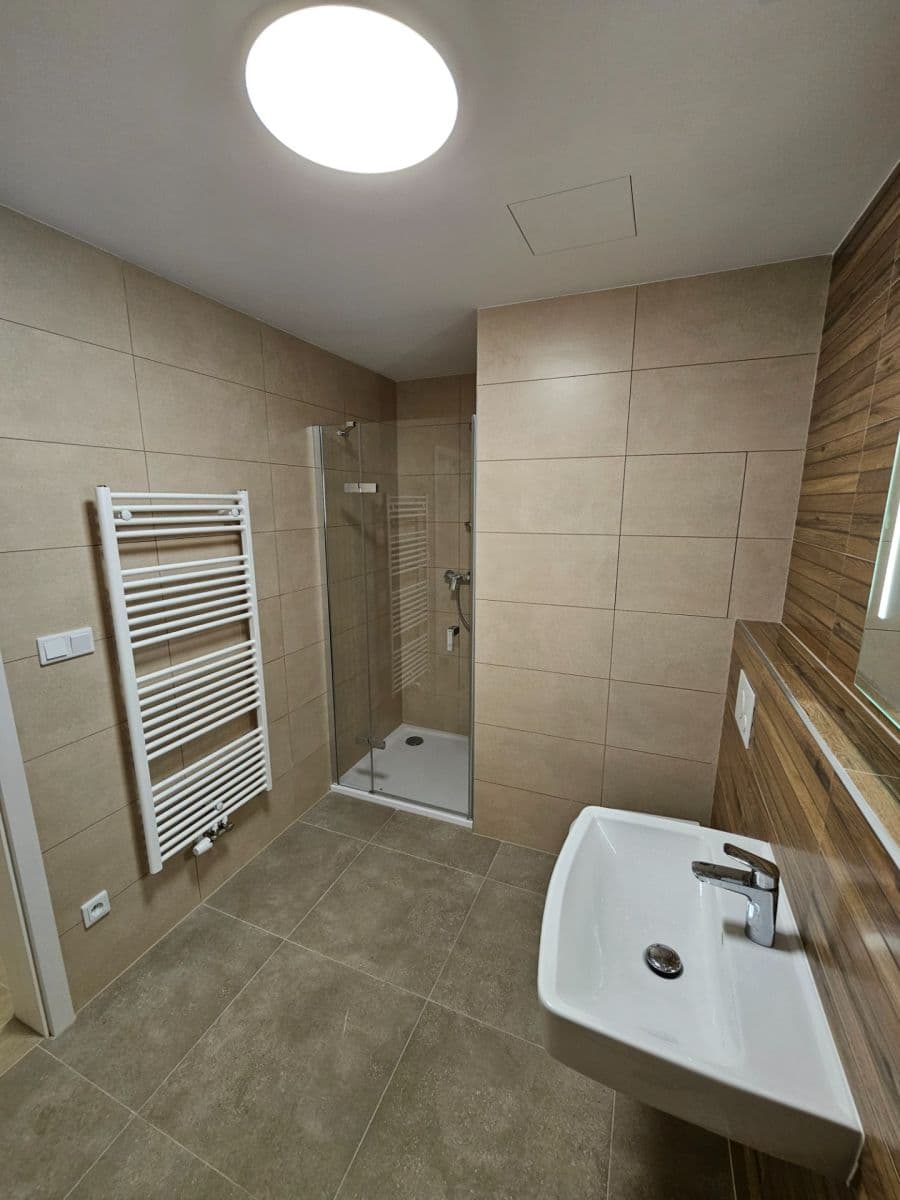 Pronájem bytu 1+kk 36 m², Měděná, Plzeň, Plzeňský kraj Pronájem bytu 1+kk 36 m², Měděná, Plzeň, Plzeňský kraj