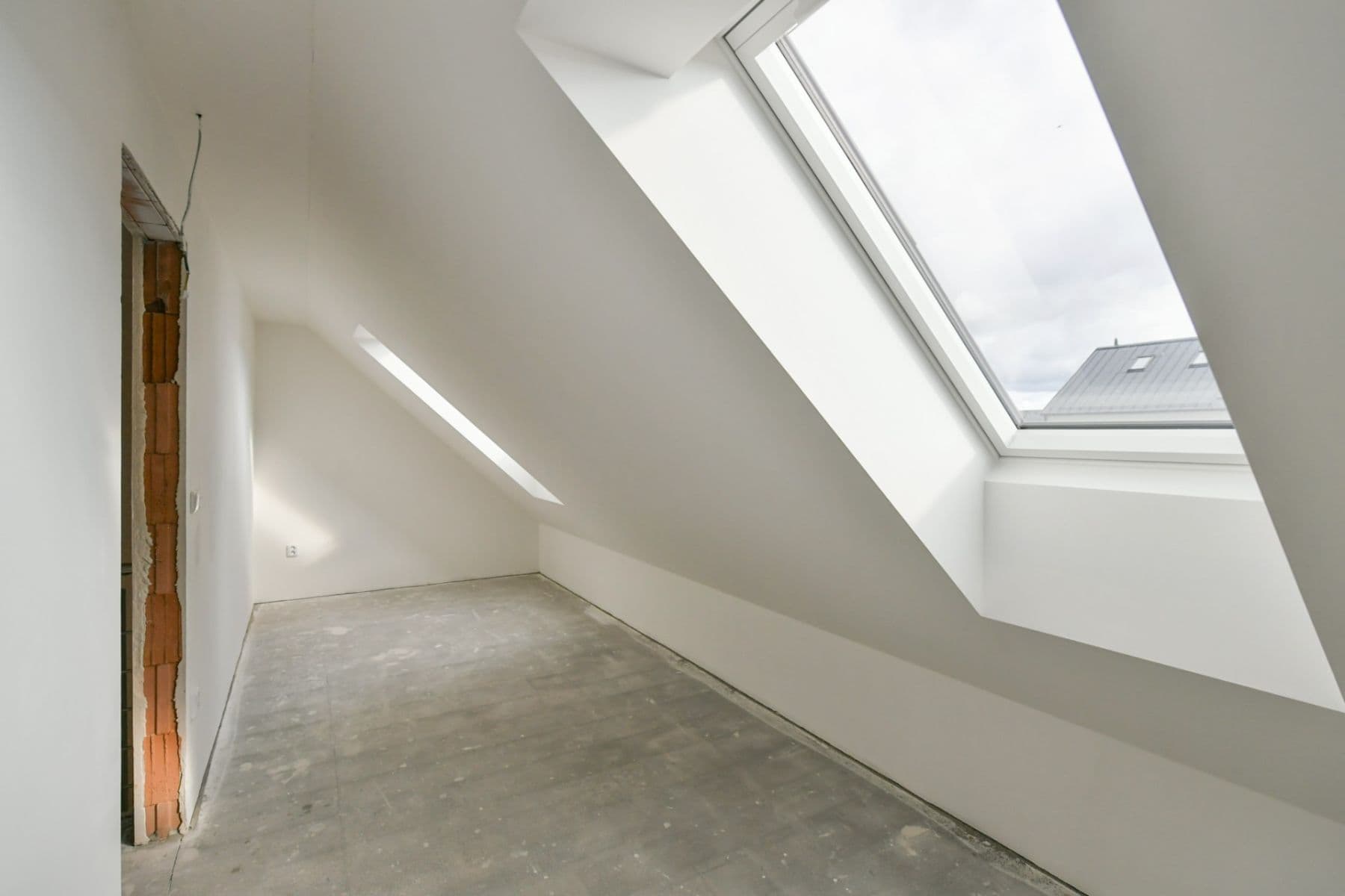 Prodej domu 214 m², pozemek 324 m², Jezdecká, Tursko, Středočeský kraj Prodej domu 214 m², pozemek 324 m², Jezdecká, Tursko, Středočeský kraj