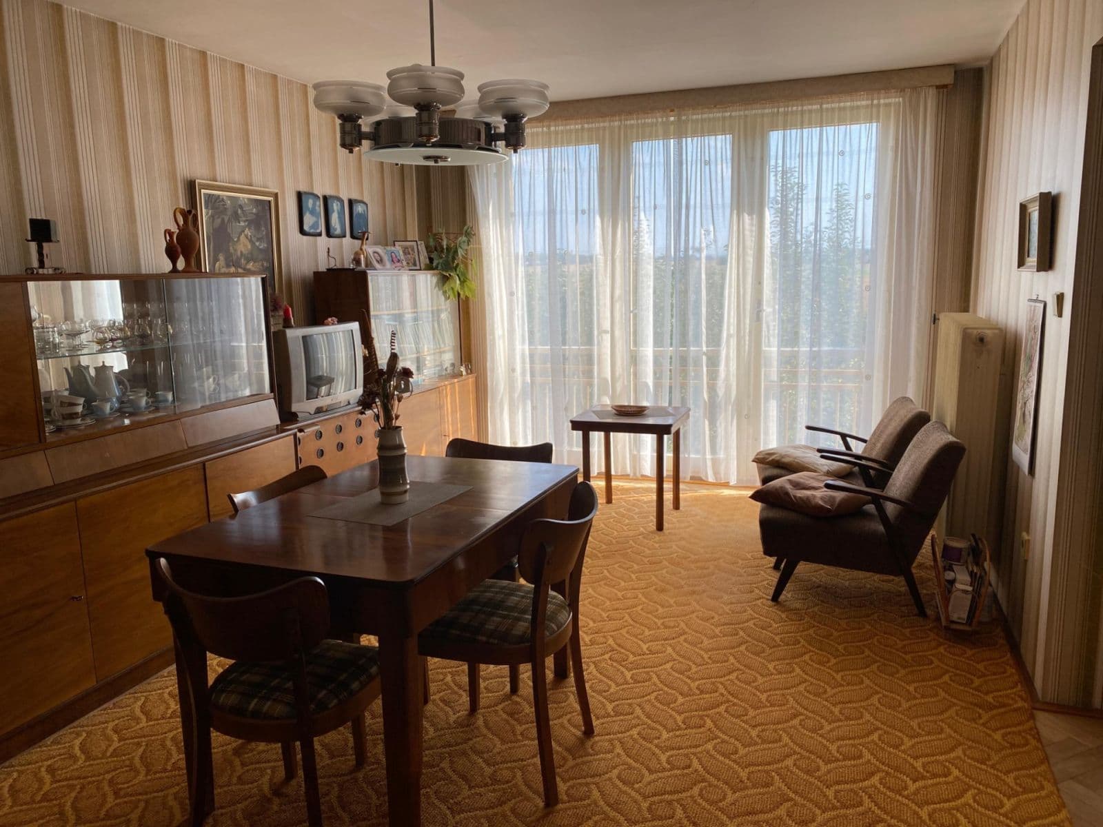 Prodej domu 180 m², pozemek 898 m², Mikulovická, Pardubice, Pardubický kraj Prodej domu 180 m², pozemek 898 m², Mikulovická, Pardubice, Pardubický kraj