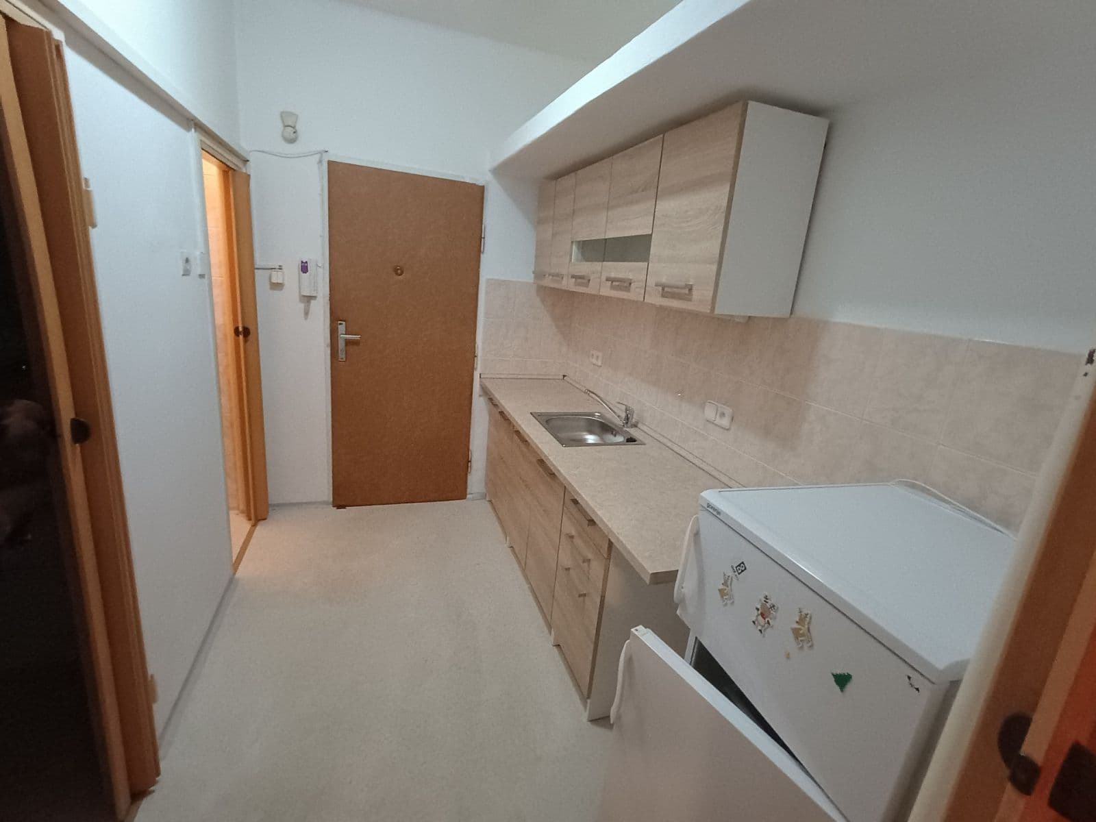 Pronájem bytu Garsoniéra 26 m², Hvězdova, Praha, Praha Pronájem bytu Garsoniéra 26 m², Hvězdova, Praha, Praha