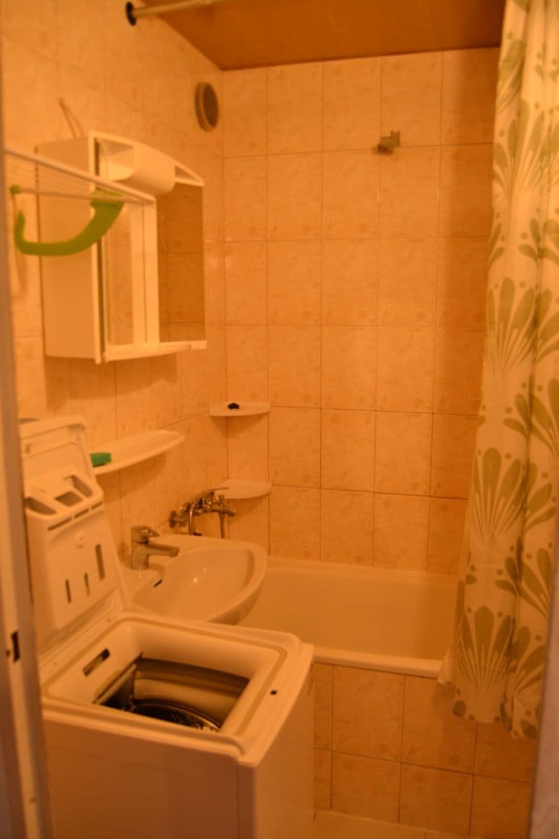 Prodej bytu 1+kk 29 m², Peškova, Praha, Praha Prodej bytu 1+kk 29 m², Peškova, Praha, Praha