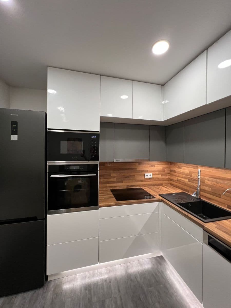 Pronájem bytu 2+1 53 m², Hornická, Roudnice nad Labem, Ústecký kraj Pronájem bytu 2+1 53 m², Hornická, Roudnice nad Labem, Ústecký kraj