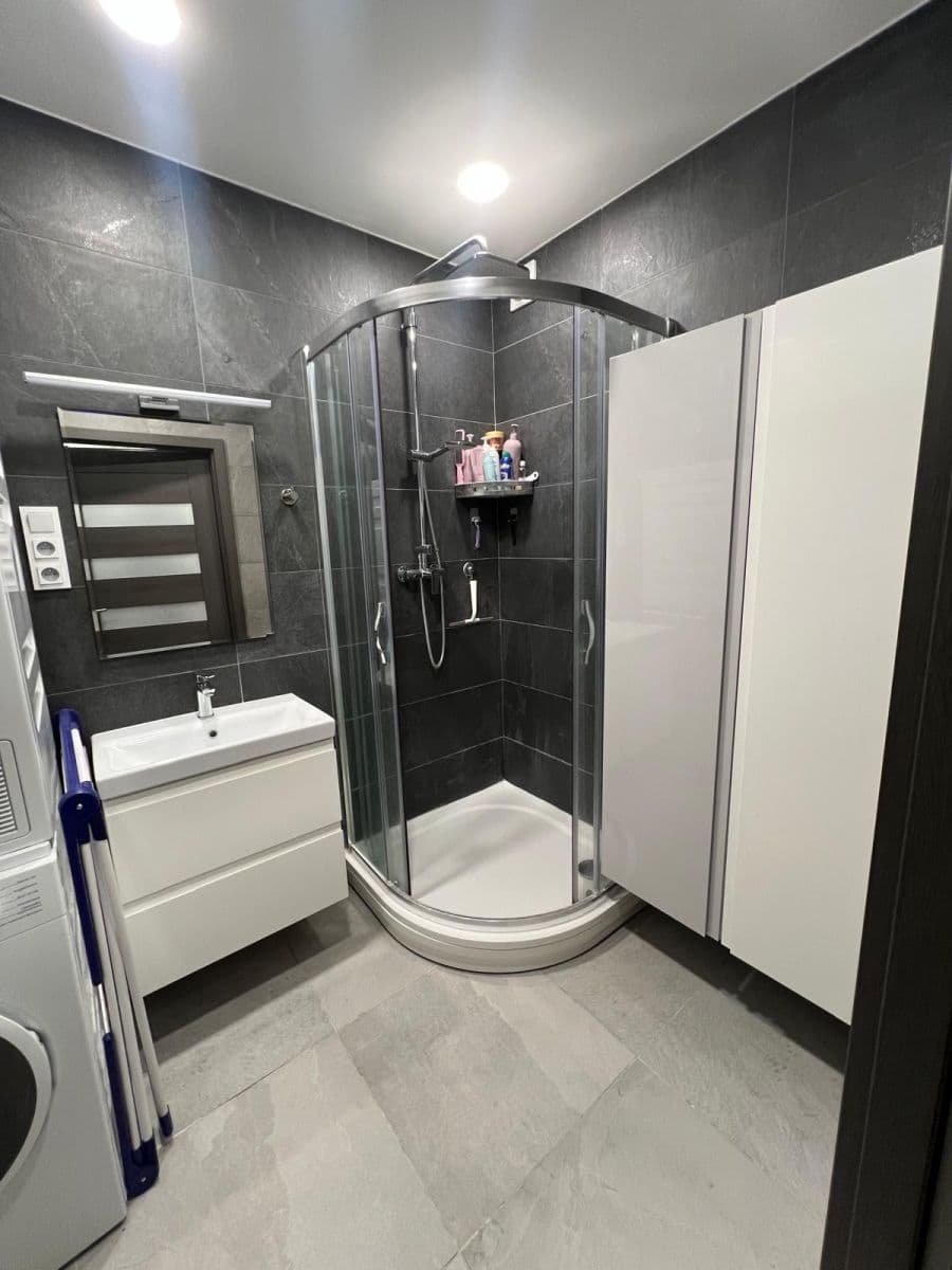 Pronájem bytu 2+1 53 m², Hornická, Roudnice nad Labem, Ústecký kraj Pronájem bytu 2+1 53 m², Hornická, Roudnice nad Labem, Ústecký kraj