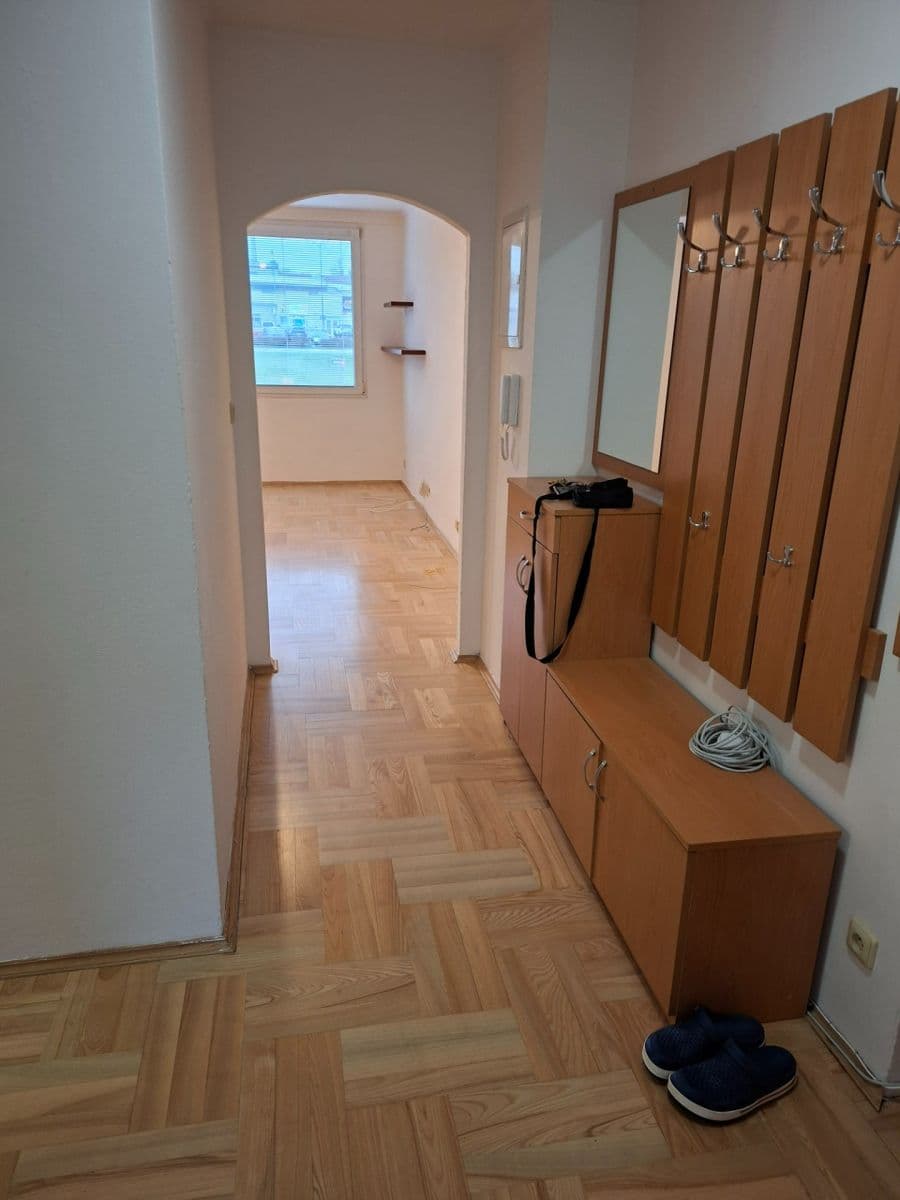Pronájem bytu 3+kk 72 m², Brodská, Příbram, Středočeský kraj Pronájem bytu 3+kk 72 m², Brodská, Příbram, Středočeský kraj