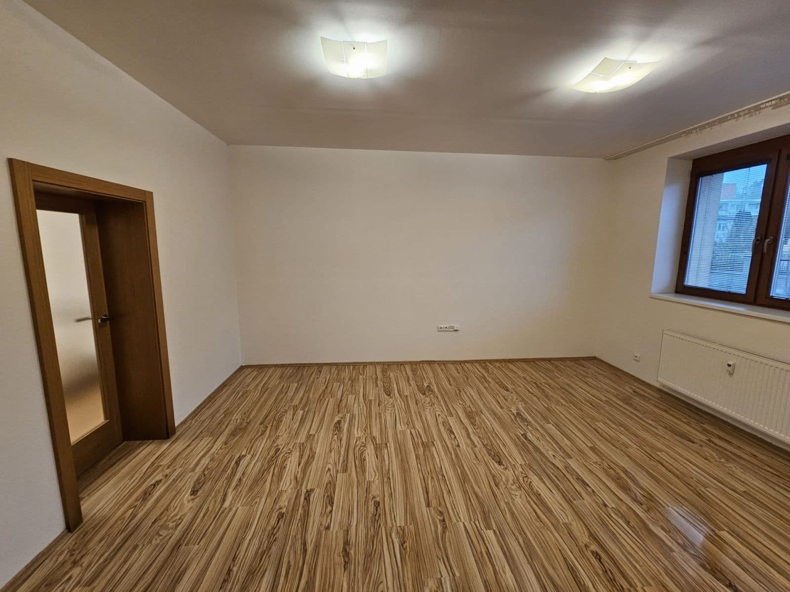 Pronájem bytu 3+kk 86 m², Legionářská, Kuřim, Jihomoravský kraj Pronájem bytu 3+kk 86 m², Legionářská, Kuřim, Jihomoravský kraj