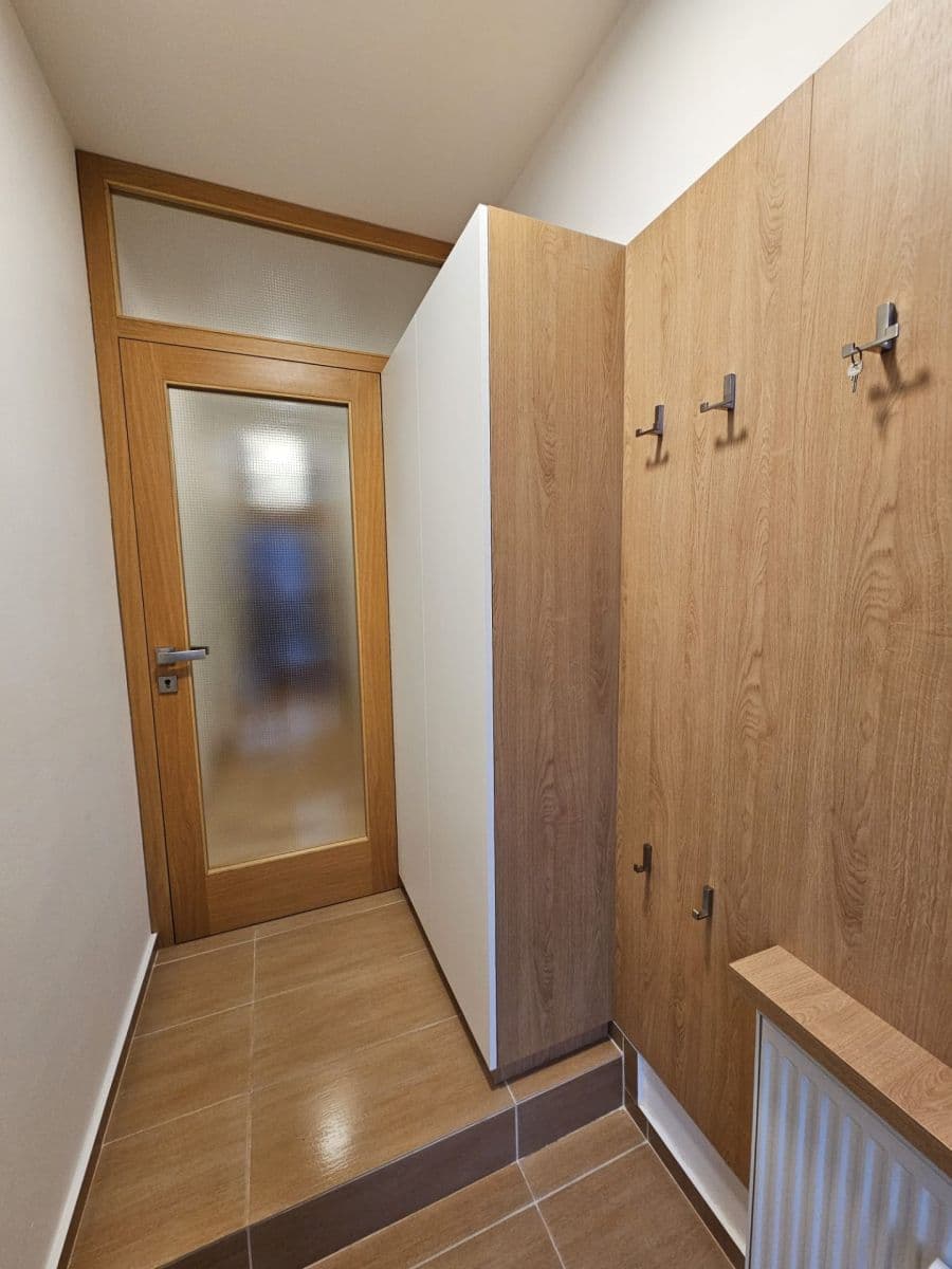 Pronájem bytu 3+kk 86 m², Legionářská, Kuřim, Jihomoravský kraj Pronájem bytu 3+kk 86 m², Legionářská, Kuřim, Jihomoravský kraj