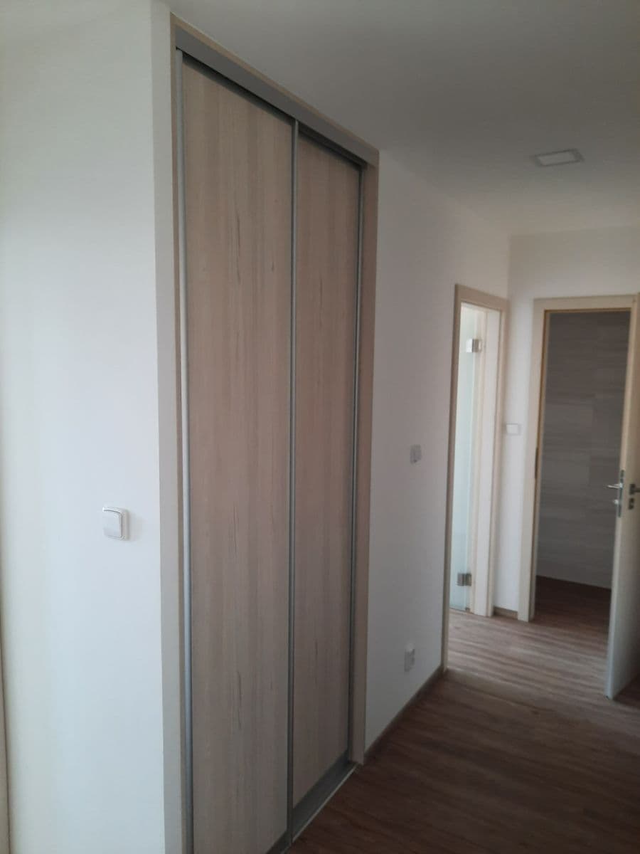 Prodej bytu 3+1 69 m², Vodárenská, Kladno, Středočeský kraj Prodej bytu 3+1 69 m², Vodárenská, Kladno, Středočeský kraj