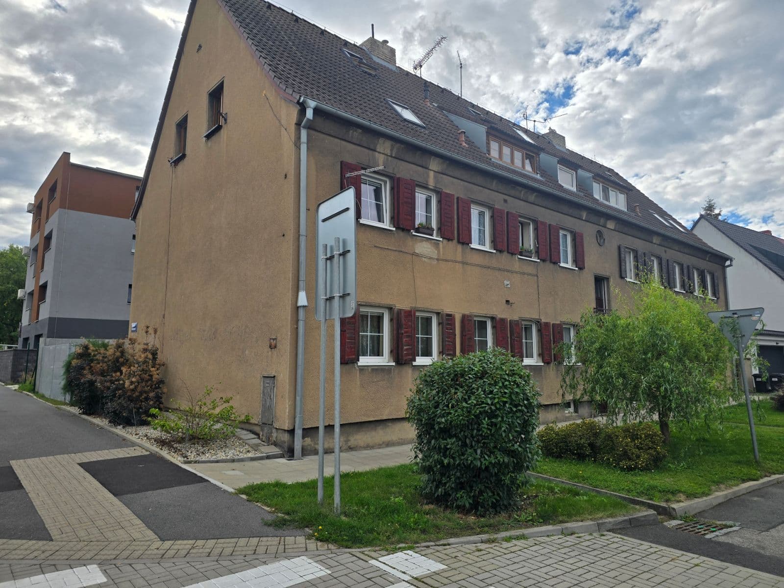 Prodej bytu 5+kk 104 m², kpt. Jaroše, Kladno, Středočeský kraj Prodej bytu 5+kk 104 m², kpt. Jaroše, Kladno, Středočeský kraj