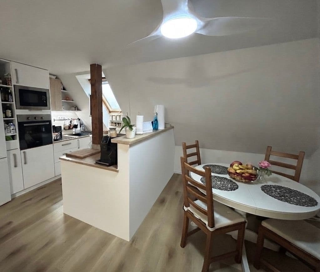 Prodej bytu 5+kk 104 m², kpt. Jaroše, Kladno, Středočeský kraj Prodej bytu 5+kk 104 m², kpt. Jaroše, Kladno, Středočeský kraj