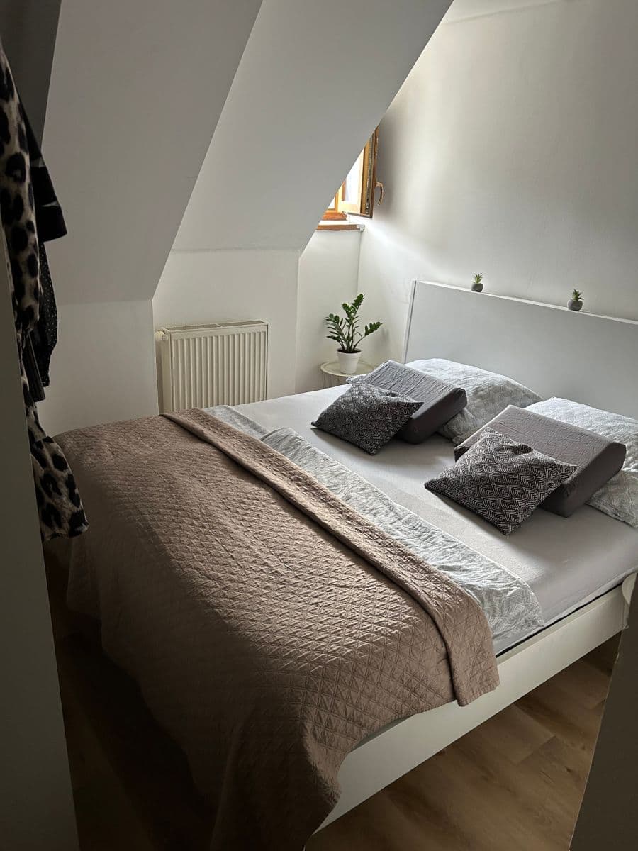 Prodej bytu 5+kk 104 m², kpt. Jaroše, Kladno, Středočeský kraj Prodej bytu 5+kk 104 m², kpt. Jaroše, Kladno, Středočeský kraj