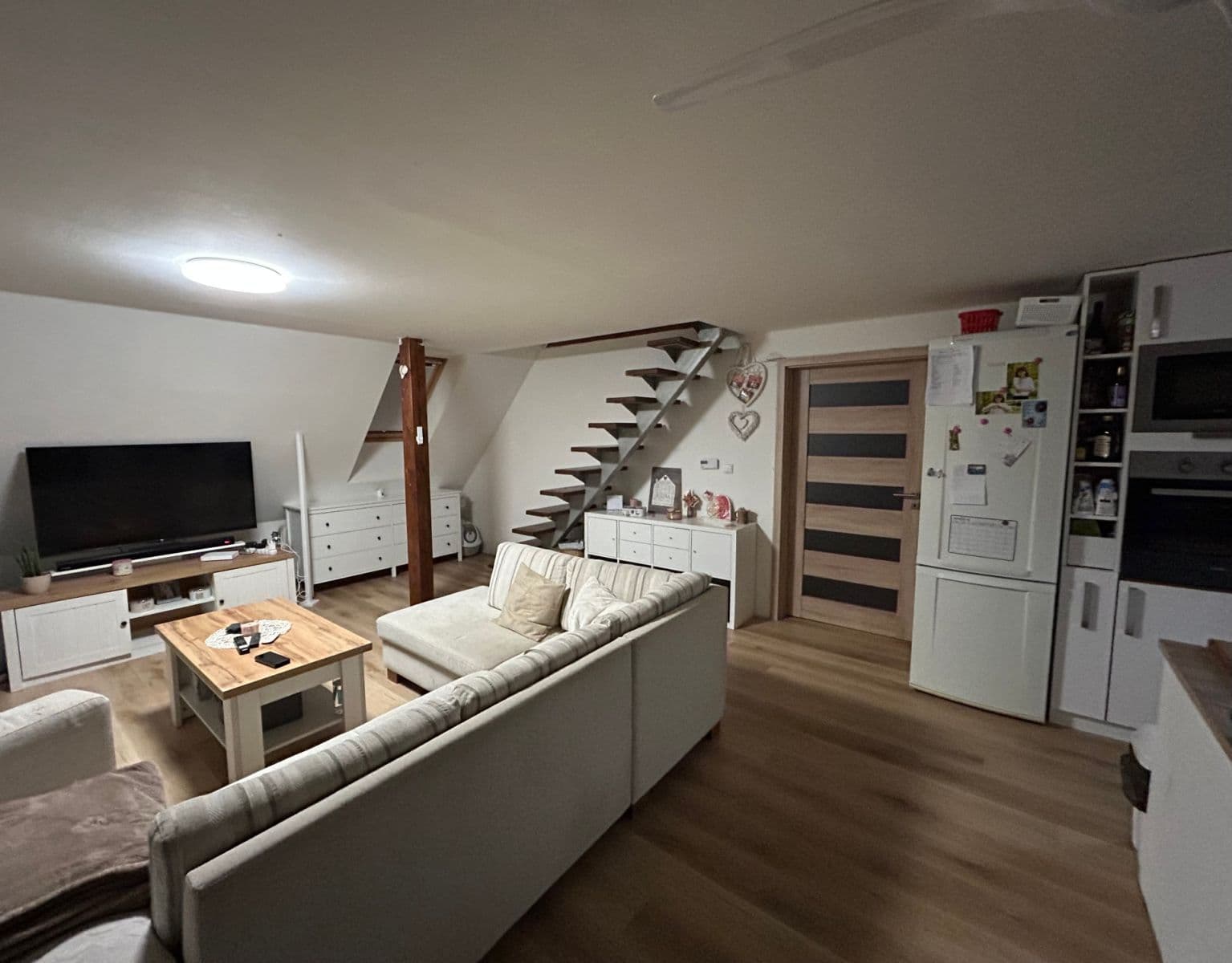 Prodej bytu 5+kk 104 m², kpt. Jaroše, Kladno, Středočeský kraj Prodej bytu 5+kk 104 m², kpt. Jaroše, Kladno, Středočeský kraj