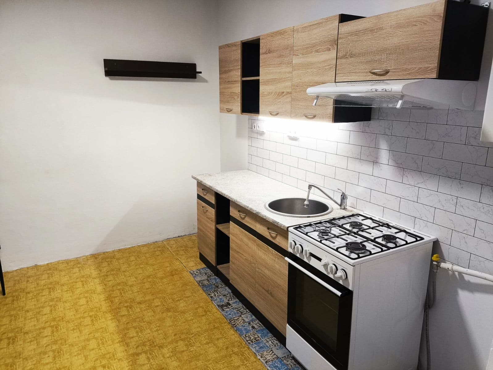 Pronájem bytu 2+1 55 m², Tylova, Šumperk, Olomoucký kraj Pronájem bytu 2+1 55 m², Tylova, Šumperk, Olomoucký kraj