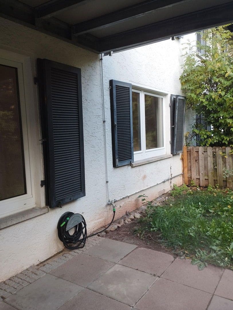 Prodej bytu 3+1 80 m², Stuttgart, Bádensko-Württembersko Prodej bytu 3+1 80 m², Stuttgart, Bádensko-Württembersko